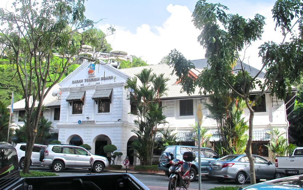 Akinabalu Youth Hostel Kota Kinabalu Exteriér fotografie
